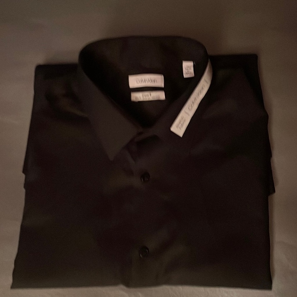 Men’s Calvin Klein Dress Shirt